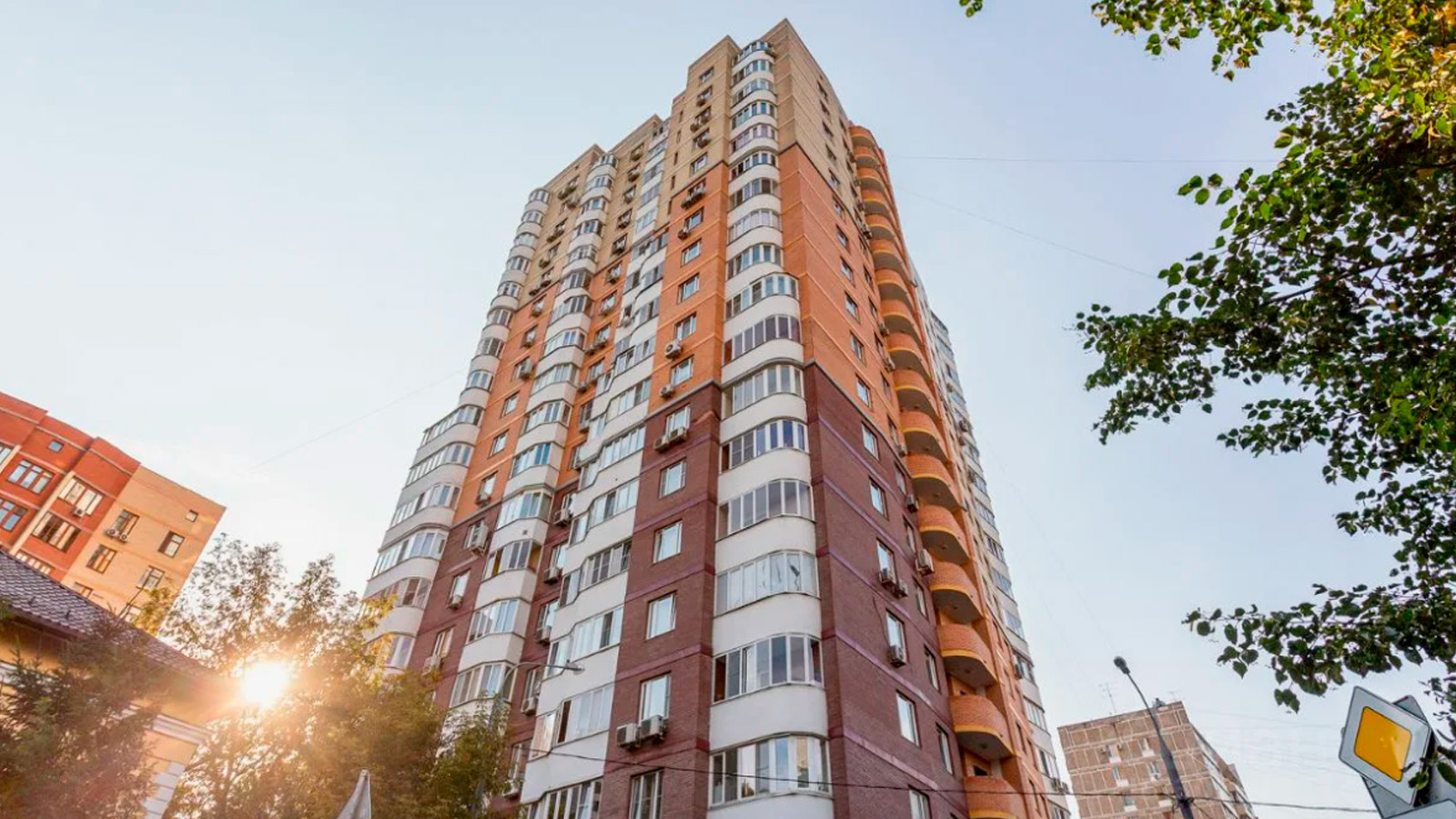 בניין מגורים חדשני ברחוב Verkhnyaya Maslovka — תצלום פרויקט
